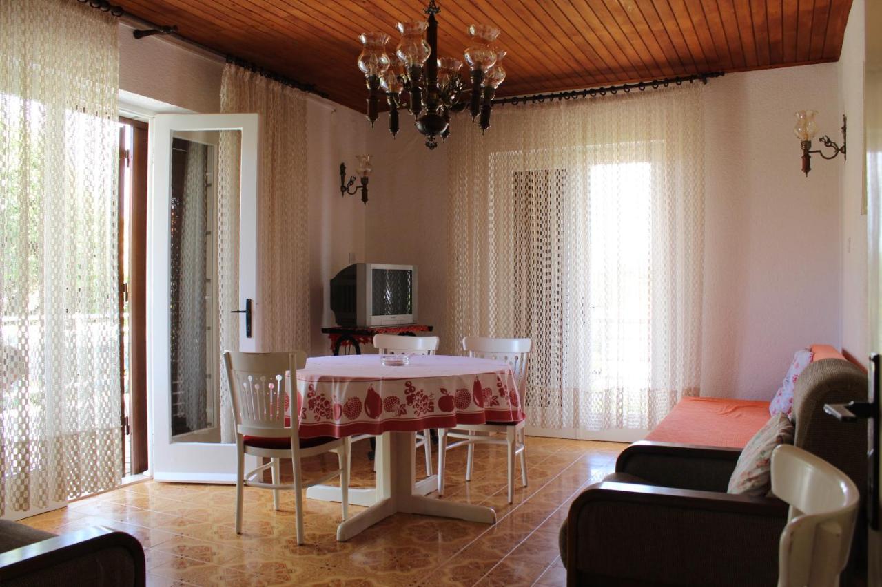 Apartment Antica Супетар Екстериор снимка